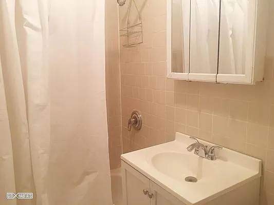 Rented by Citi Habitats | media 14