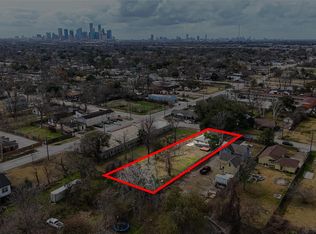 4010 Wayne St, Houston, TX 77026