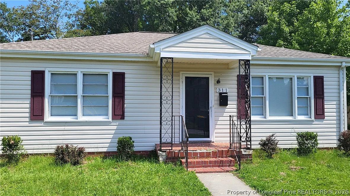 2 bed, 1.5 bath, $1,100 — Photo 1