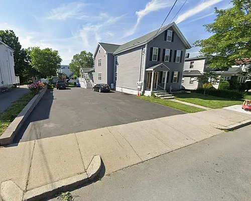 236 Cross St #1 Photo 1