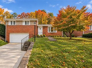 4557 Mapledale Dr, Homestead, PA 15120