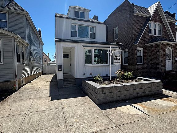 2nd image of 146-26 20th Road