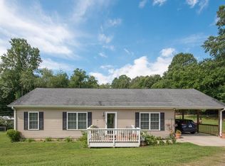48 Meadowbrook Ct, Franklin, NC 28734