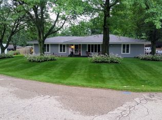6431 Abington Dr, Rockford, IL