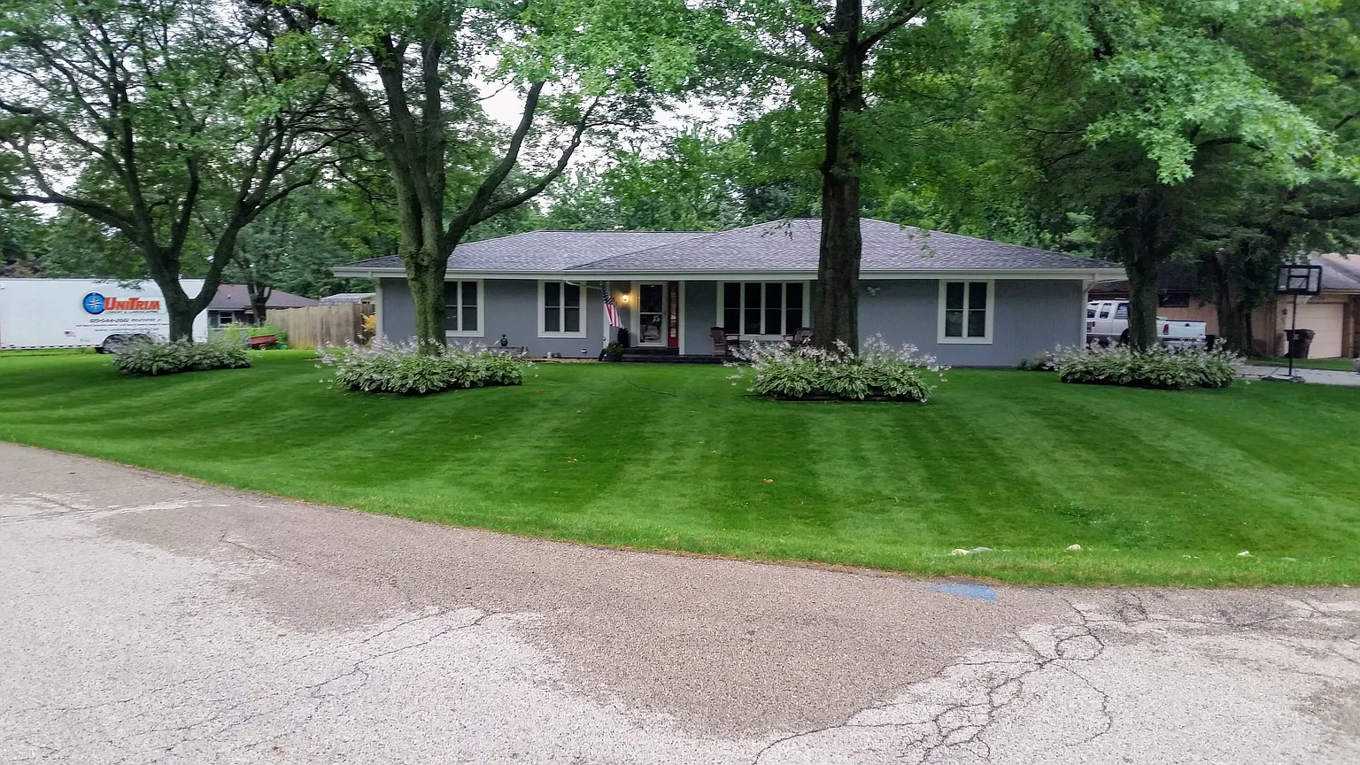 6431 Abington Dr photo 1