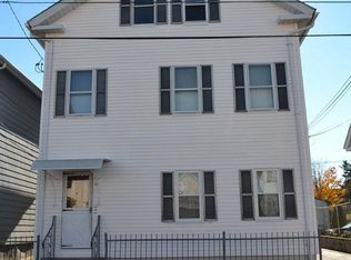34 Spencer St #3, Providence, RI 02909