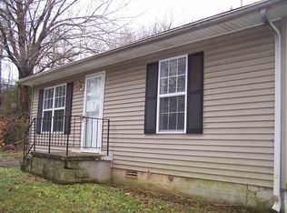 506 Smith Grove Rd, Scottsville, KY 42164