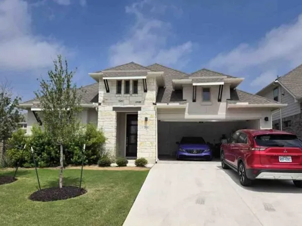 216 Hollister Dr, Liberty Hill, TX 78642
