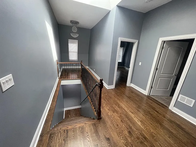 4810 S Indiana Ave #3 — Photo 2