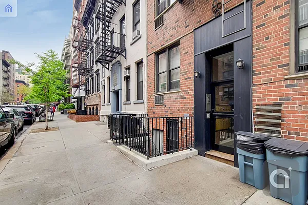 Rented by MAPT Residential LLC | media 12