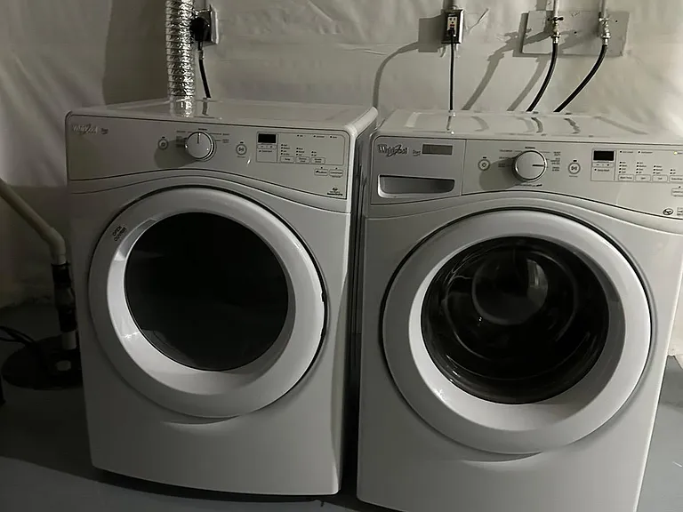 1534 Fairmount Ave — Photo 5