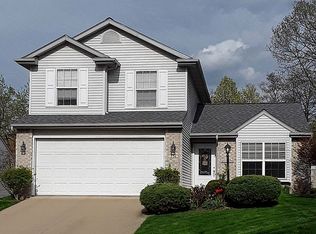 234 Lightning Wood Ct, Fort Wayne, IN 46804