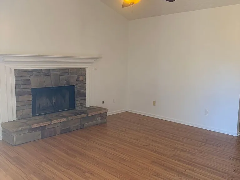 5164 Sagewood Dr — Photo 3