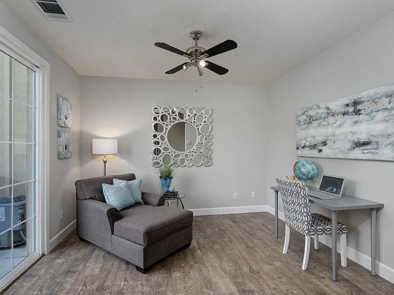 241 Okeefe Way — Photo 5