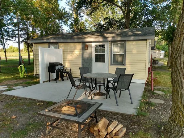 3167 133rd St, Waubay, SD 57273