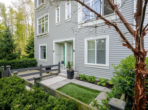 8168 136a St #95, Surrey, BC V3W 2Z6