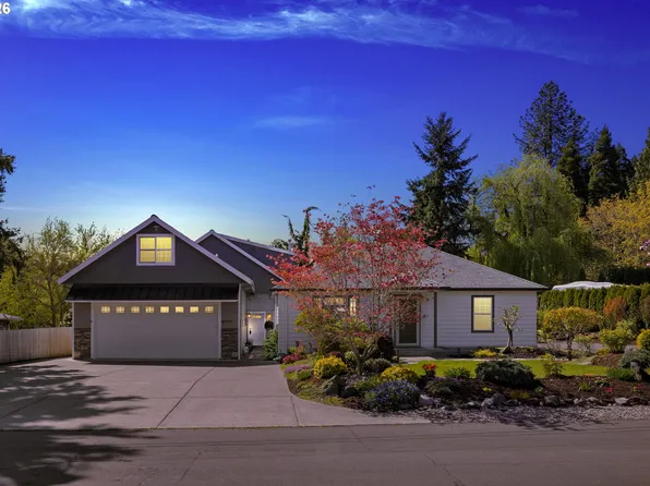 7006 NE Elm St, Hillsboro, OR 97124