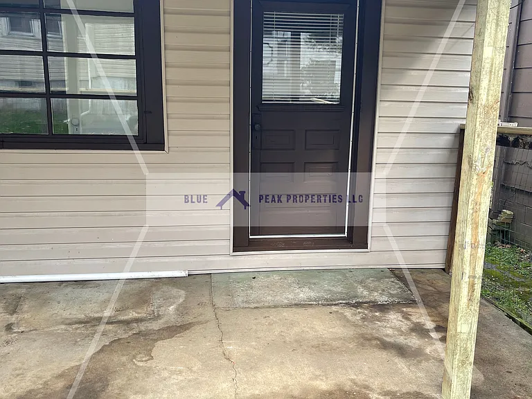 717 N River Ave — Photo 18