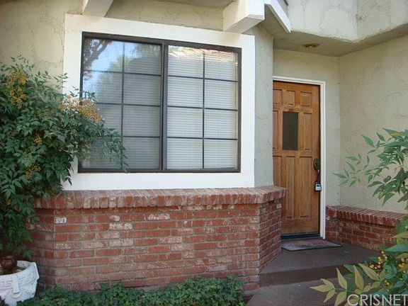 3rd image of 29743 Strawberry Hill Dr