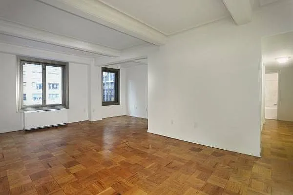 Rented by Manhattan Skyline | media 4