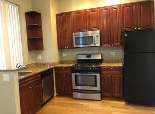 5237 S Wabash Ave APT 2S, Chicago, IL 60615