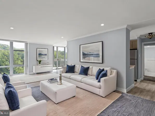 3600 Conshohocken Ave APT 816, Philadelphia, PA 19131