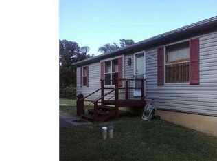 52 Bick Rd, Fleetwood, PA 19522