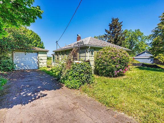 2nd image of 4021 SE 91st Ave
