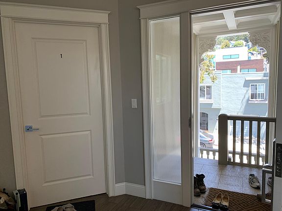 4th image of 727 Chenery St