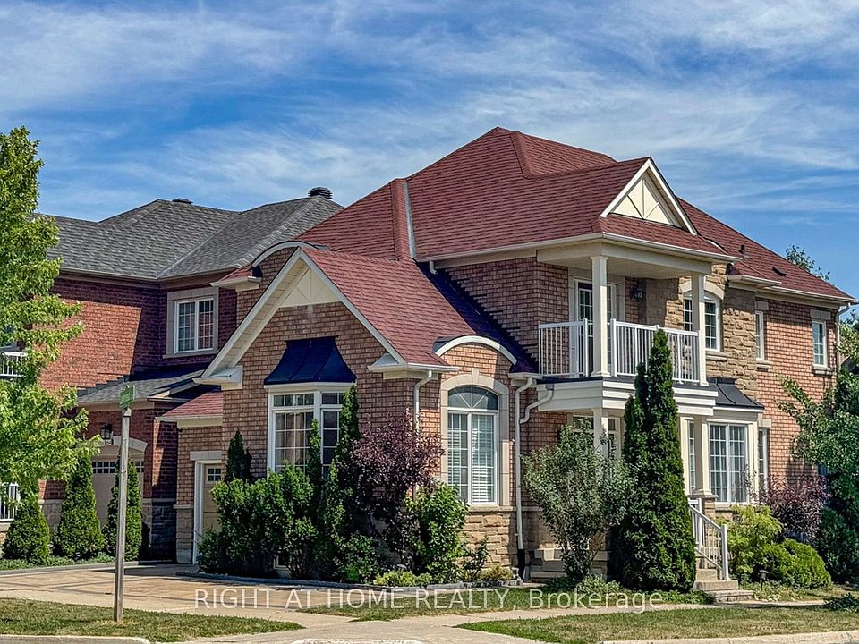 1st image of 66 Larkmead Cres