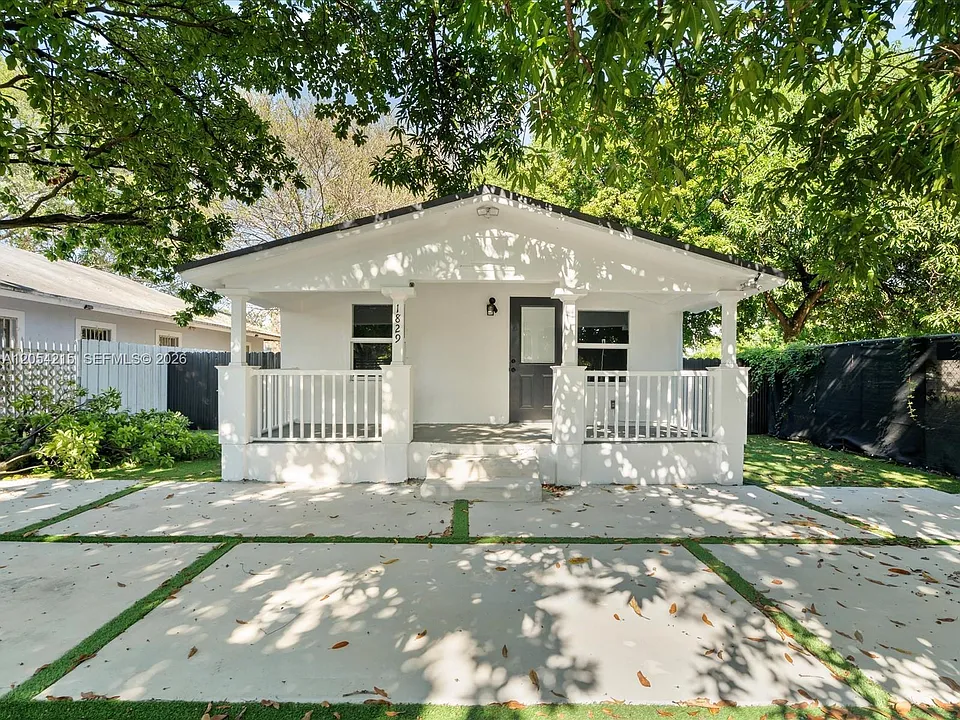1829 NW 62nd Ter
