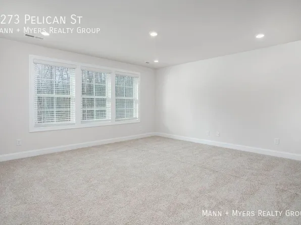 4273 Pelican St, High Point, NC 27265