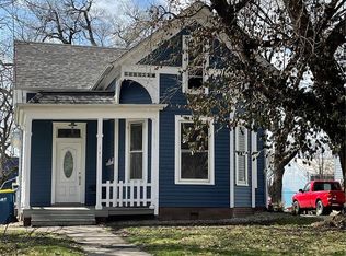 141 Springer Ave #A, Edwardsville, IL 62025