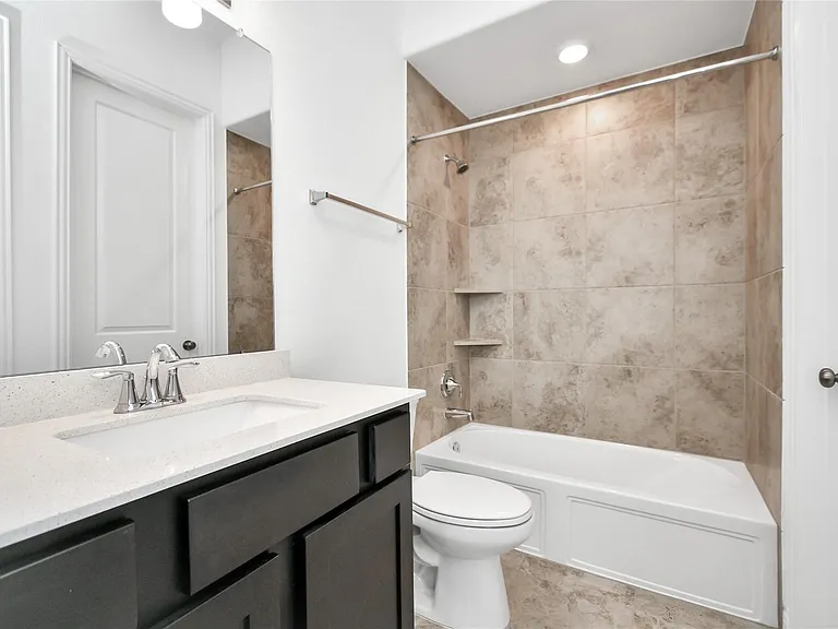 11012 Mikula Dr — Photo 42