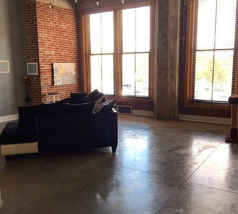2nd image of 1612 Lucas Ave Unit 211