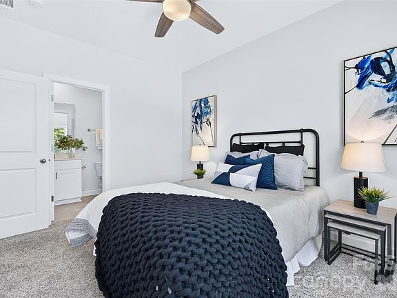 5th image of 2522 Arbor Loop Dr
