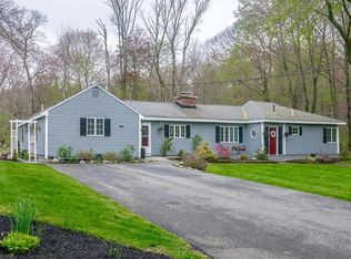 6 Flint St, North Reading, MA 01864