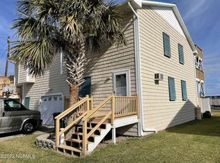 106 Brooks St, Atlantic Beach, NC 28512