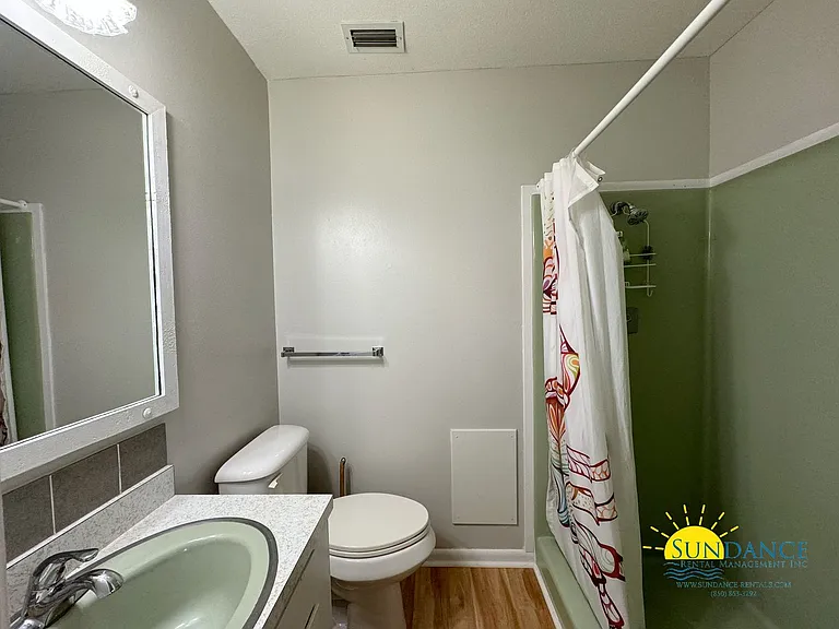 7 Longwood Dr — Photo 12