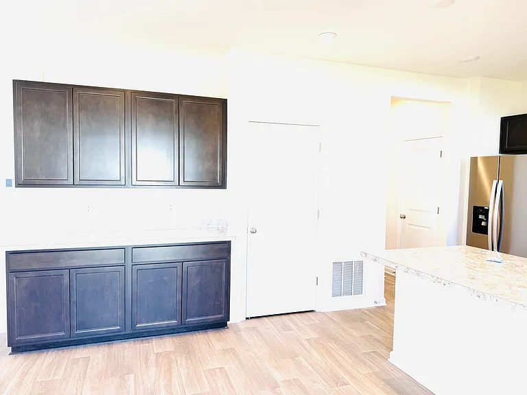 514 Penwell Dr — Photo 7
