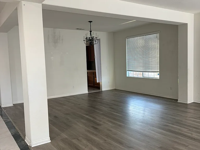 2264 Shanna Carle Dr — Photo 14