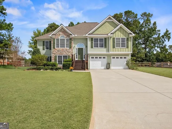 80 Muskogee Dr, Dallas, GA 30132