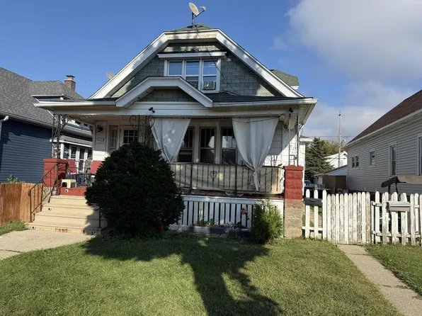 3154 South 9th PLACE, Milwaukee, WI 53215