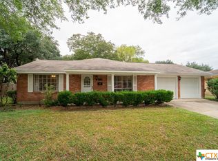 4609 Begonia St, Victoria, TX 77904