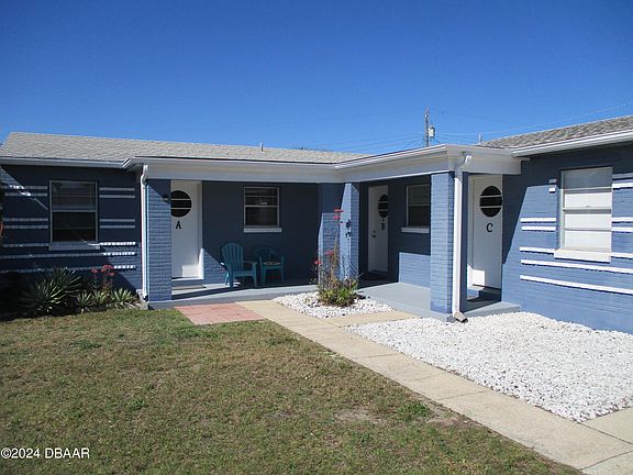 3rd image of 10 Cypress Cir