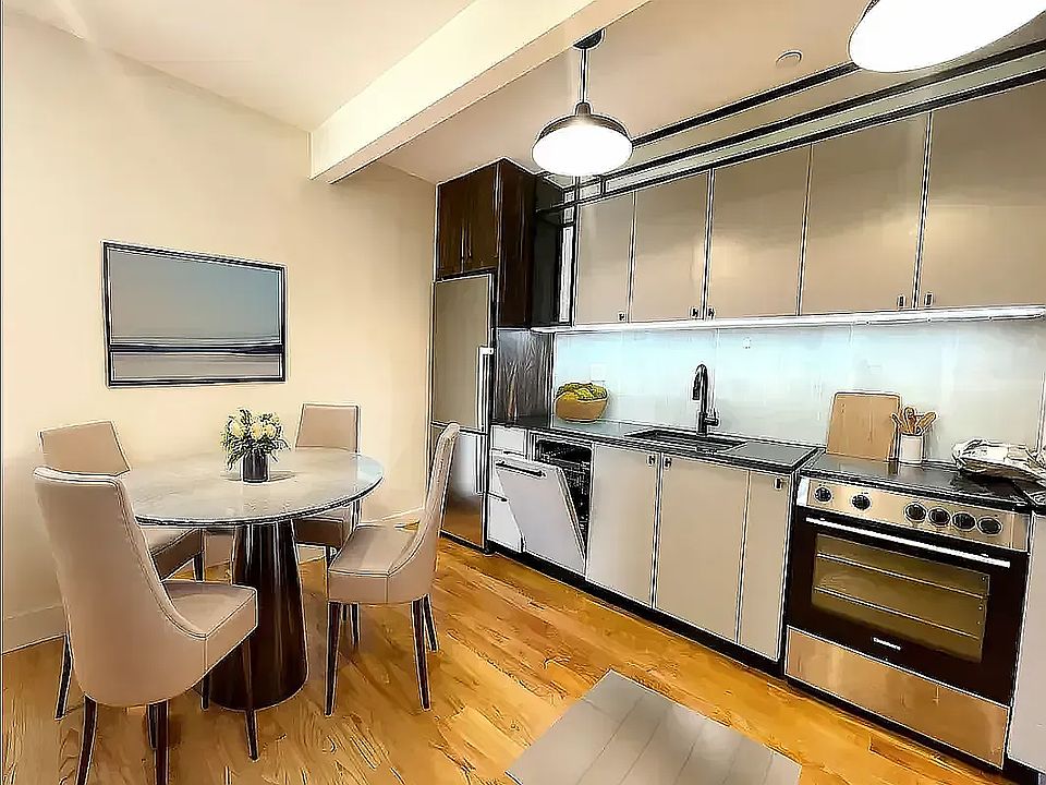 1st image of 620 Parkside Ave #1K