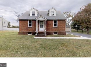 996 Sykesville Rd, Williamstown, NJ 08094