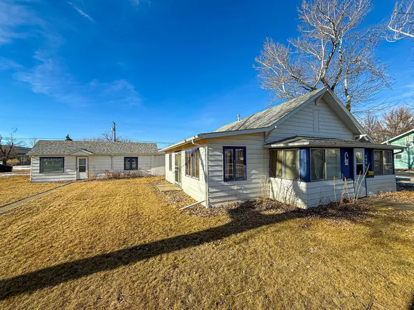 602 S 1st Ave W, Malta, MT 59538