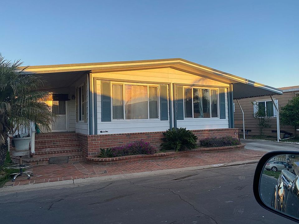 1st image of 130 Yosemite Dr #120