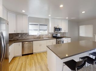 4865 54th St, San Diego, CA 92115